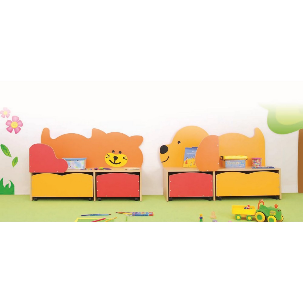 Kedili - Köpekli Oyuncak Dolabı